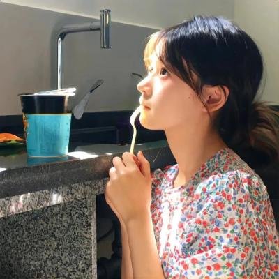 红粉舵爷